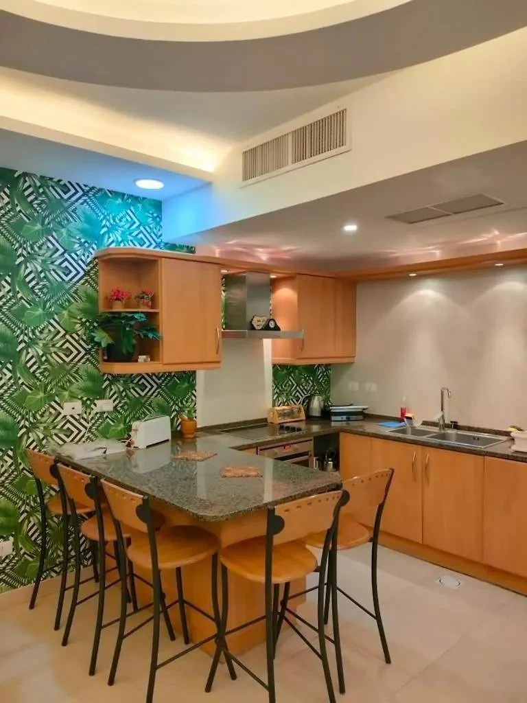Sun And Beach Apartment Aqaba